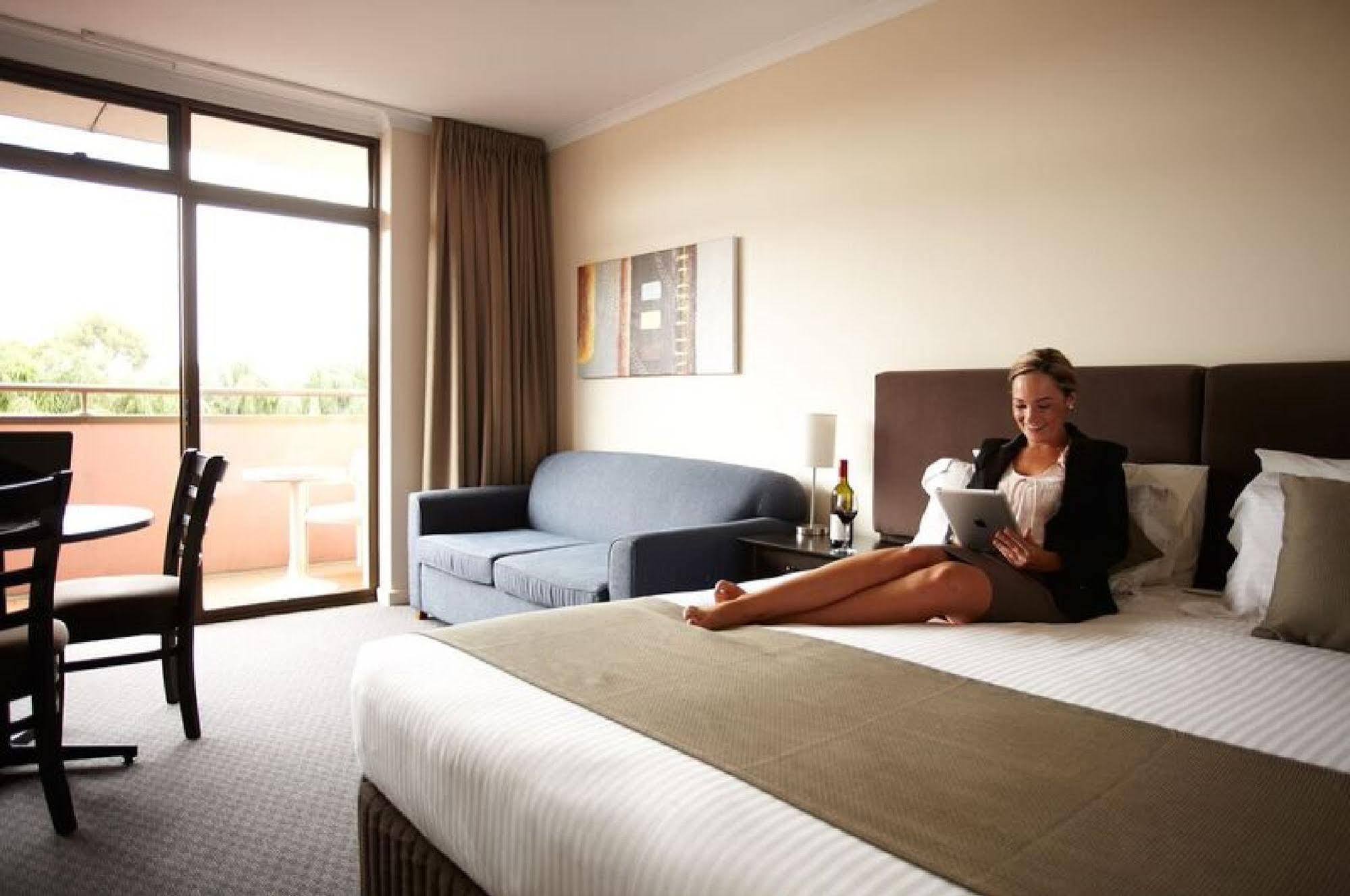 Comfort Hotel Adelaide Meridien North Adelaide Exterior foto